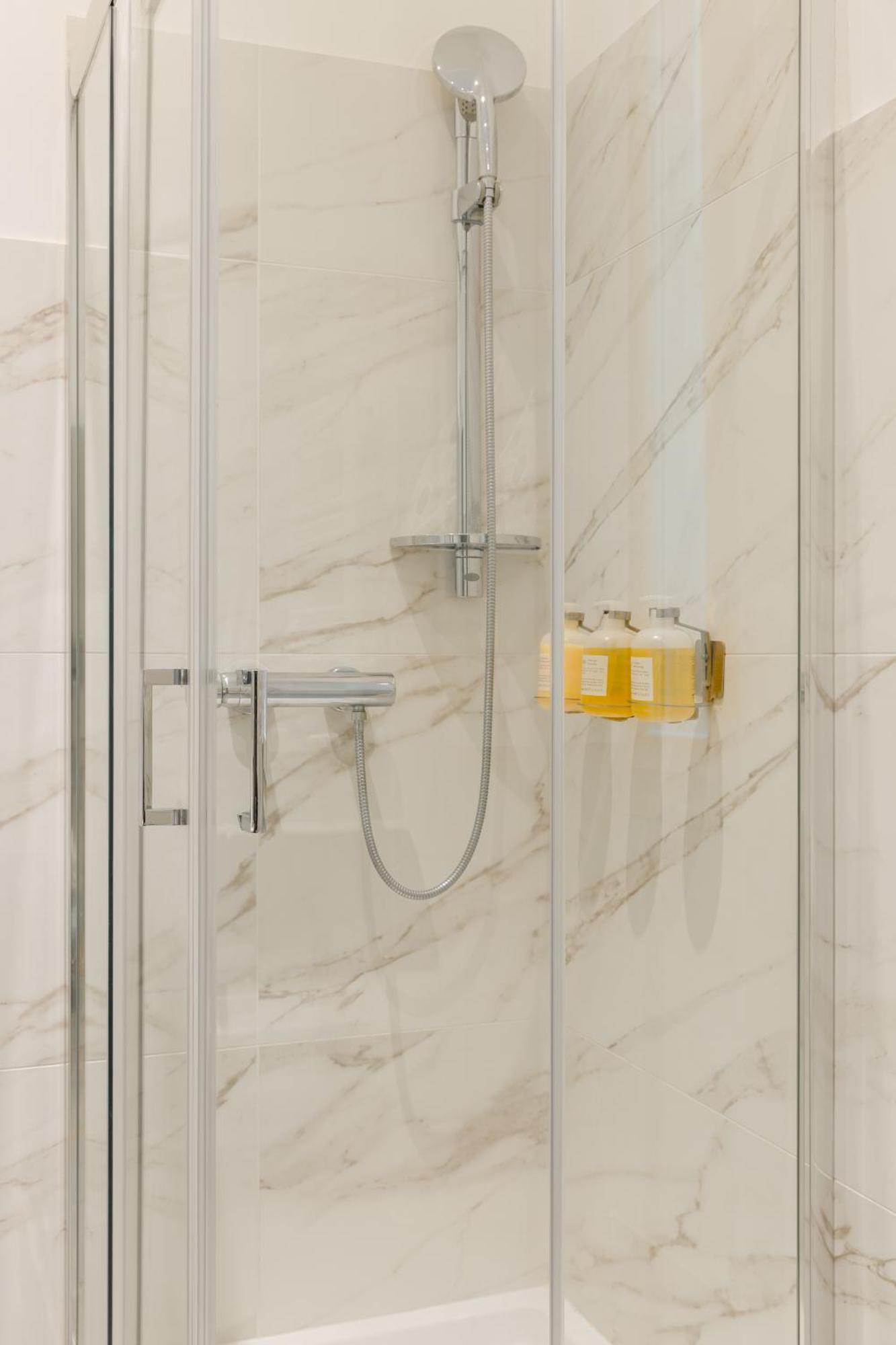 Sonder Fontana Di Trevi Aparthotel Rome Room photo